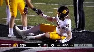 Central Michigan's Joel Wilson hurt after catching 23 yard TD pass from Daniel Richardson