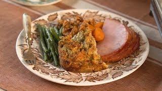 10 Easy Southern Thanksgiving Side Dish Recipes | Southern Living