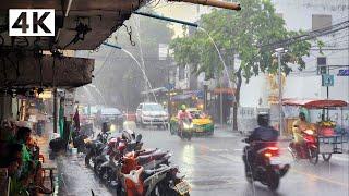 [4K UHD] Walking through the Sudden Rain during the Rainy Season in Bangkok, Thailand