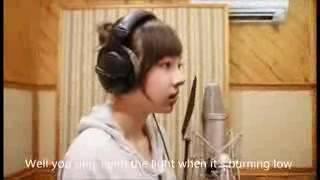 Cewe cantik nyanyi lagu barat favoritttt !!!