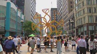 Thousands expected in Chicago's Loop for last Sundays on State of the year