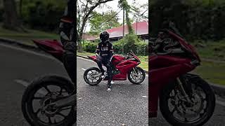 Motor doang ganteng tapi masih bonceng angin #cbr250rr #status #fyp