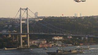 Блокируют ли турецкие ВМС проход российских судов через Босфор?