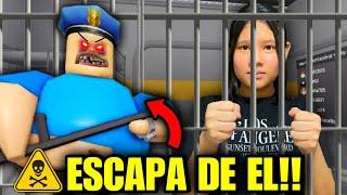 ESTE POLICÍA LOCO ME QUIERE ATRAPAR!!ESCAPA DE BARRY’S| Regina MH