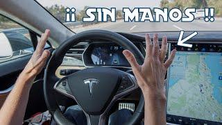 EL PILOTO AUTOMÁTICO DEL COCHE DE TESLA | Funciones autónomas (español)