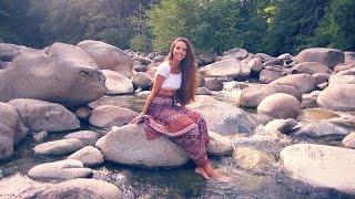 RIVER RETREAT! My Vintage Maxi Skirt Collection