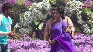 Mohanlal & Meera jasmine in ladies and gentlemen song shooting at DUBAI