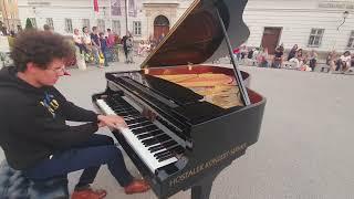 What a stunning Piano Medley by Thomas Krüger in Salzburg