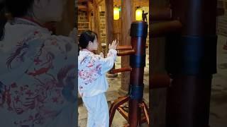 Can a Wooden Dummy Boost Wing Chun Skills? #chinaculture #kungfu #wingchun