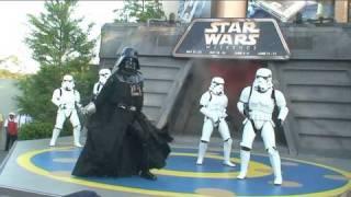 Darth Vader and Stormtroopers dance to Michael Jackson at Disney's Star Wars Weekends 2010