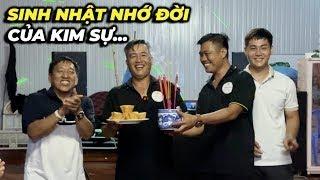 Sinh nhật nhớ đời của Kim Sự, bó tay với sư phụ 8 lựu đạn…