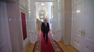 Широкий Путин идёт ОРИГИНАЛ   Wide Putin walking ORIGINAL