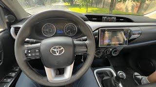 Así es manejar una Toyota Hilux con más de 200.000km