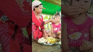 lovely baby eating rice #shots