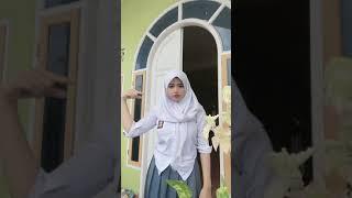 Tik tok Gadis SMA Cantik Gunung Gede#shorts