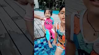 Tetu Funny Dance in Pool | Playing with Sis Sivi | #viral #viralvideo #bestyoutuber #latest #tetu