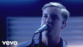 George Ezra - Paradise (Graham Norton Performance)