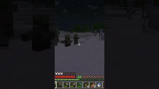 Встретил носатых зомби в игре Minecraft 