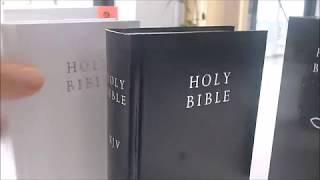 HOLY BIBLE: King James Version Presentation Edition: Black