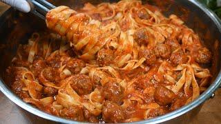 Pasta tastes amazing when cooked with this meatballs sauce!