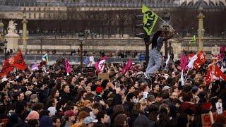 Protests in Paris as Macron forces through controversial pension reform • FRANCE 24 English