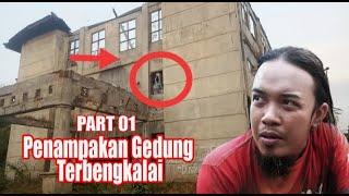 PENAMPAKAN GEDUNG TERBENGKALAI