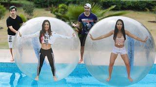 CORRIDA DA BOLHA GIGANTE NAS PISCINA! DESAFIO! - Teens Fun / Maloucos