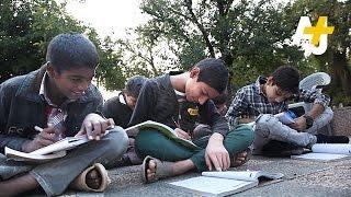 Street School Gives Working Kids Education In Pakistan