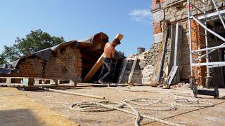 Setting the roofs plate.