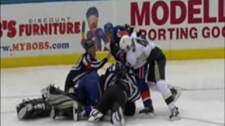 (COMPLETE) Pittsburgh Penguins and New York Islanders Brawl February 11th 2011 (HQ)