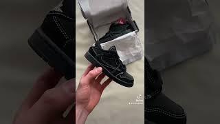 Jordan 1 x Travis Scott Black Phantom…