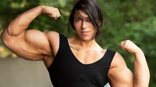 Woman's Bodybuilder Kaitlyn Vera Gym Wworkout Motivates Fitness