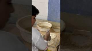 The art of cooking Berber bread in Iran and Ronaldo’s favorite breadنان مورد علاقه رونالدو #sorts