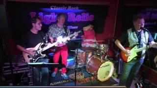 Light Relic Plays "In My Chair" at Jeaneys Live Music Pub