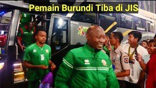 Kedatangan Pemain Burundi di Lapangan Latih JIS