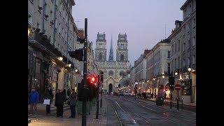 Un Petit Tour d'Orléans (A Small Tour of Orleans, France)