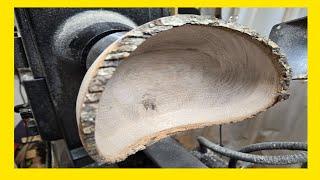 Unlocking the Art of Turning a Bowl With a Bark Rim