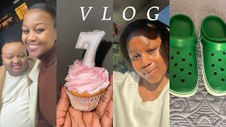 VLOG: Joyous Celebration underwhelmed us || Remo is 7 months || Crocs frustration || Baking