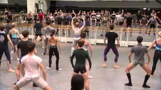 The Royal Ballet Full Class - World Ballet Day 2014