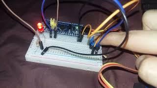 (Demo) Push Button with STM32 Blue Pill using STM32Cube IDE   Read Digital Input Pins