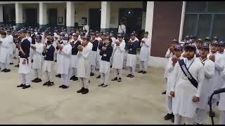 A kid of Government school in KP is reciting the famous dua "Lab Pe aati hay"