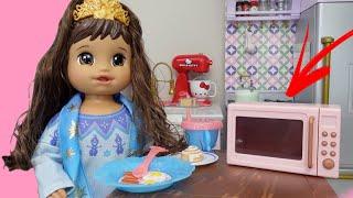 Baby Alive Princess Ellie Grows up doll Breakfast Routine with toy microwave