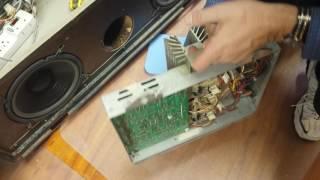 removing an amplifier from a rowe record jukebox