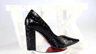 Scarpin Salto Grosso Week Shoes Curvas Verniz Croco Preto