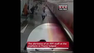 RPF staff saves a passenger on Mumbai local