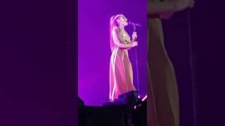 ARIANA GRANDE | Somewhere Over The Rainbow (Dangerous Woman Tour Barcelona 13/06/2017)