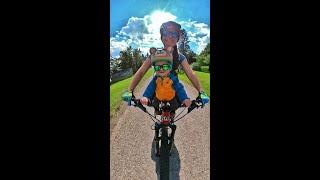 Mother-son Co-ride! [17 months old]