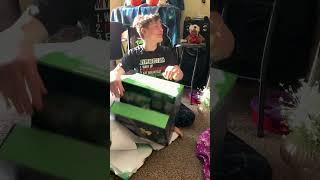 Skyler night 2022 - Christmas present prank xbox series x