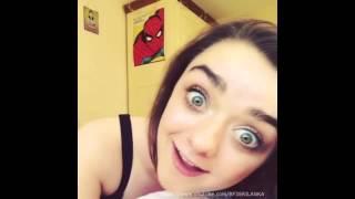 Maisie Williams And A Foot - Slowed/Fast Both Versions