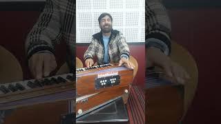 Assad anjum singing a lovely gazal.......